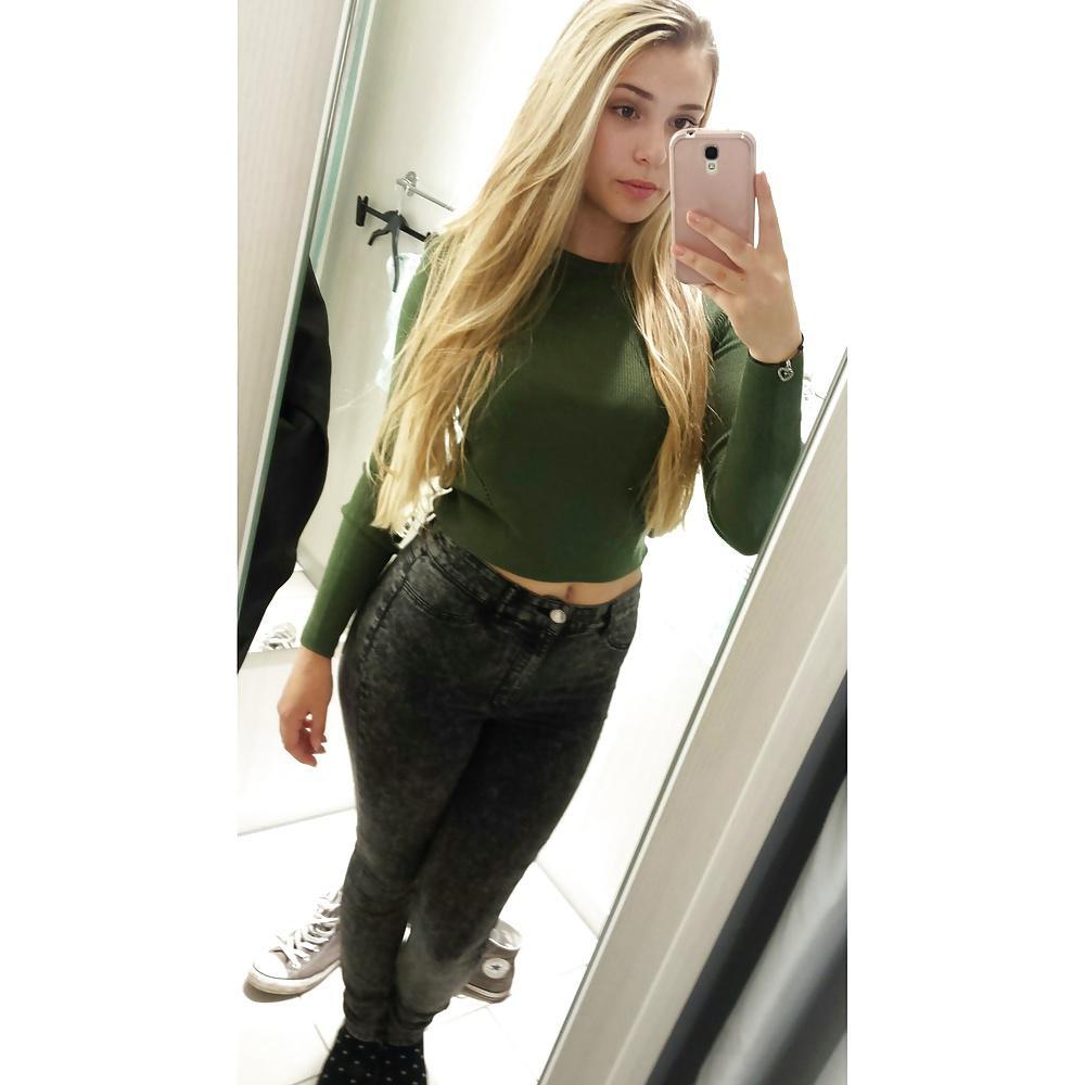 Sanniee uit Gelderland,Nederland