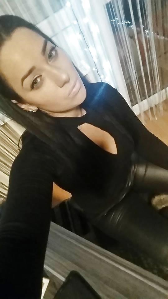 ohohdenhaag uit Zuid-Holland,Nederland